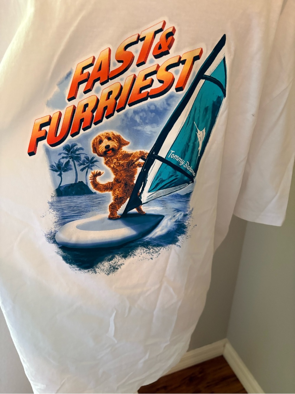Tommy Bahama White Tshirt Goldendoodle Fast and Furriest - Picture 1 of 5